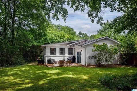 660 Bourbon Circle Birmingham AL 35213