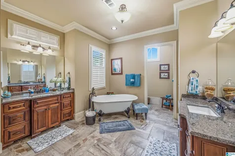 221 River Oaks Drive Helena AL 35080