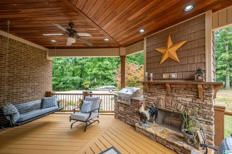 221 River Oaks Drive Helena AL 35080