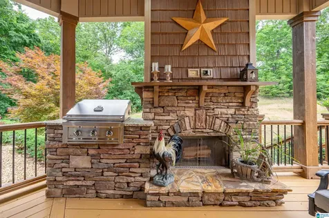 221 River Oaks Drive Helena AL 35080