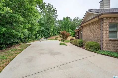 221 River Oaks Drive Helena AL 35080