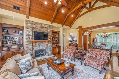 221 River Oaks Drive Helena AL 35080