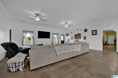 935 County Road 1036 Cullman AL 35057
