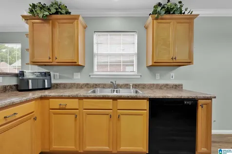 2080 Willow Glenn Drive Birmingham AL 35215