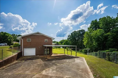 3003 Crestlane Drive Adamsville AL 35005