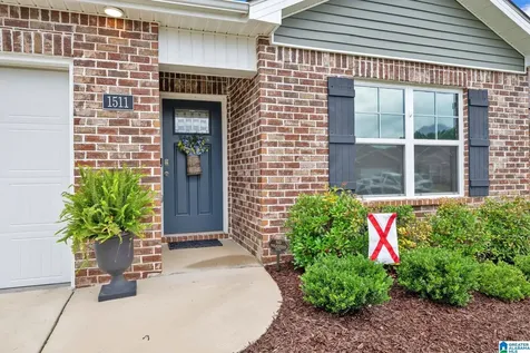 1511 Heritage Circle SE Cullman AL 35055