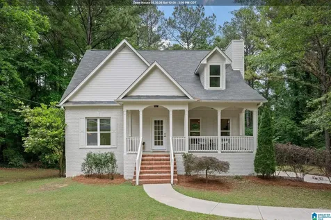 201 Shelby Forest Circle Chelsea AL 35043