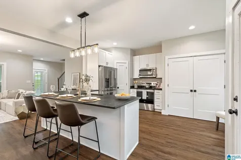 201 Shelby Forest Circle Chelsea AL 35043