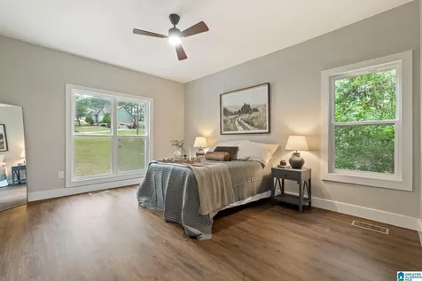 201 Shelby Forest Circle Chelsea AL 35043