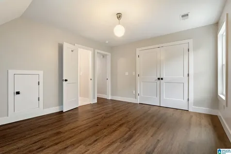 201 Shelby Forest Circle Chelsea AL 35043