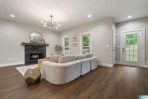 201 Shelby Forest Circle Chelsea AL 35043