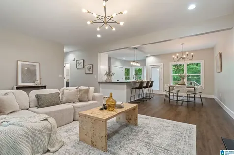 201 Shelby Forest Circle Chelsea AL 35043