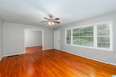 541 5th Court Pleasant Grove AL 35127