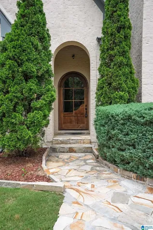1559 Pumphouse Court Vestavia Hills AL 35243