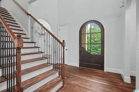 1559 Pumphouse Court Vestavia Hills AL 35243