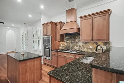1559 Pumphouse Court Vestavia Hills AL 35243