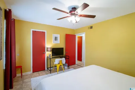 1570 15th Street S Birmingham AL 35205
