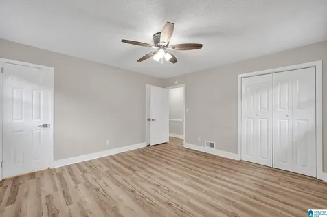 300 34th Avenue NE Center Point AL 35215