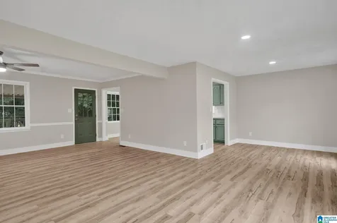 300 34th Avenue NE Center Point AL 35215