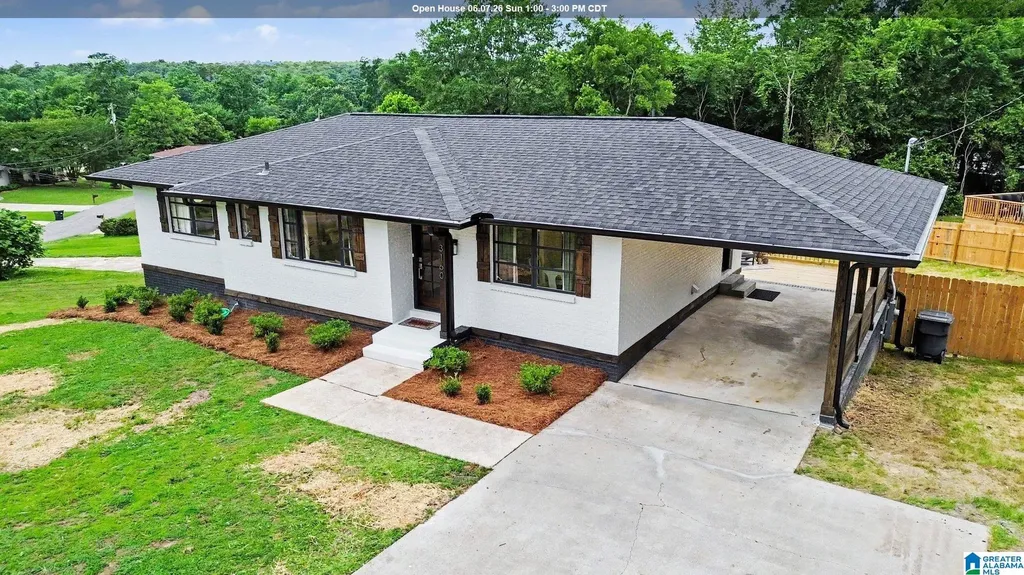 3160 Valley Park Drive Vestavia Hills AL 35243