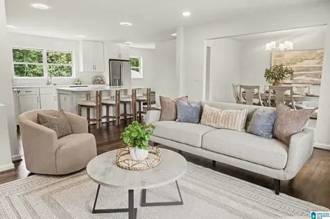 3160 Valley Park Drive Vestavia Hills AL 35243