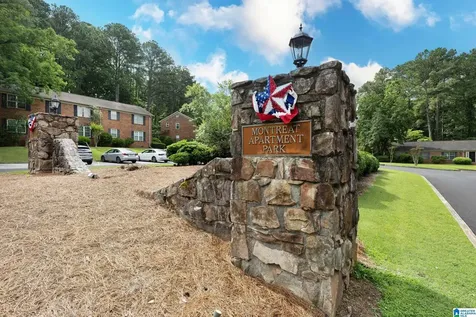 2038 Montreat Circle Vestavia Hills AL 35216