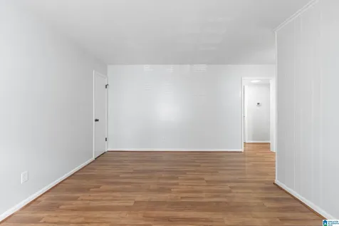 2038 Montreat Circle Vestavia Hills AL 35216
