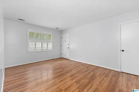 2038 Montreat Circle Vestavia Hills AL 35216
