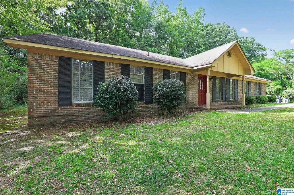 572 Sun Valley Road Center Point AL 35215
