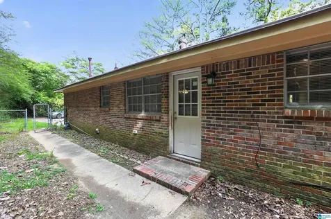 572 Sun Valley Road Center Point AL 35215