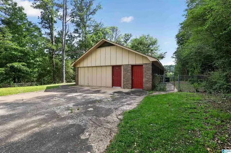 572 Sun Valley Road Center Point AL 35215