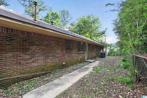 572 Sun Valley Road Center Point AL 35215
