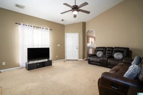 4788 Longmeadow Drive Bessemer AL 35022
