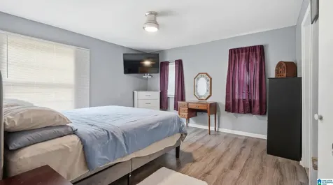 444 E Forest Drive Irondale AL 35235