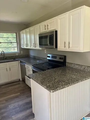 828 Martinwood Lane Birmingham AL 35235