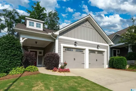 3938 Crest Landing Irondale AL 35210