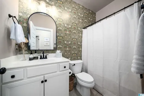 3938 Crest Landing Irondale AL 35210