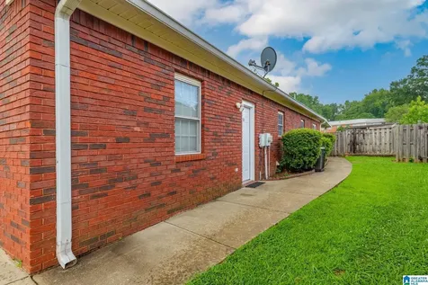 152 Victoria Lane Pleasant Grove AL 35127