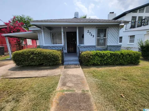 2725 Parklawn Avenue SW Birmingham AL 35211