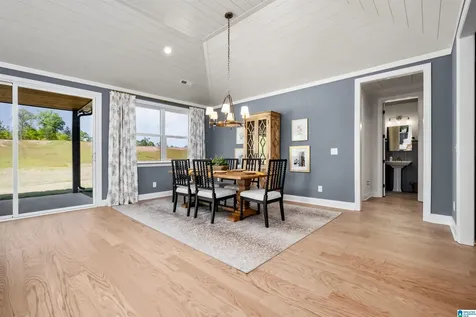 111 Calvert Circle Hoover AL 35244