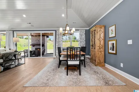 111 Calvert Circle Hoover AL 35244