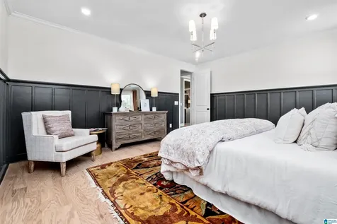 111 Calvert Circle Hoover AL 35244