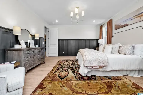 111 Calvert Circle Hoover AL 35244