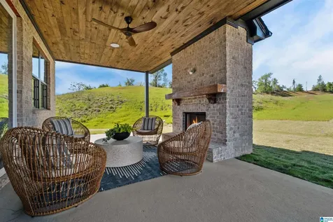 111 Calvert Circle Hoover AL 35244