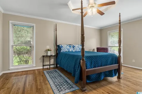 5785 Meadowview Drive Trussville AL 35173