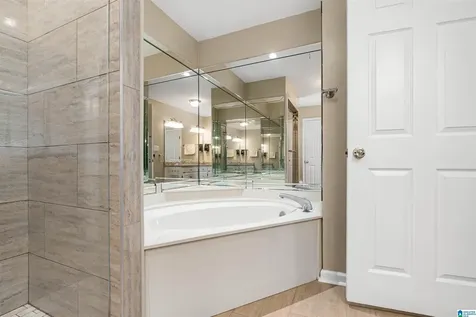 5785 Meadowview Drive Trussville AL 35173