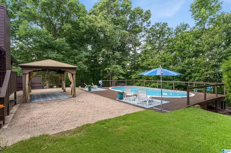 5785 Meadowview Drive Trussville AL 35173
