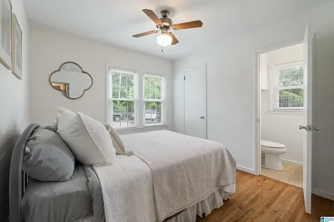 4028 N Cahaba Drive Vestavia Hills AL 35243