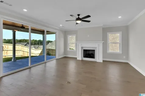 1717 Blackridge Circle Hoover AL 35244
