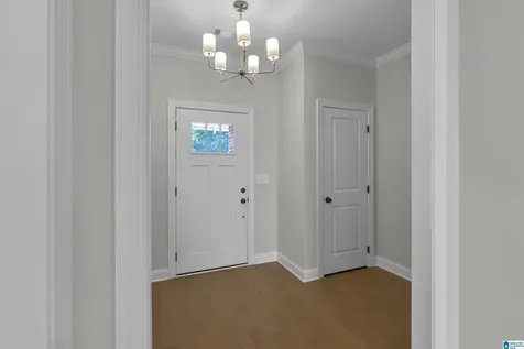 1717 Blackridge Circle Hoover AL 35244